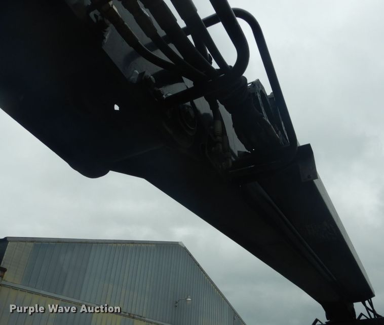 image for item JI9626 1995 Ford LTS9000  crane truck