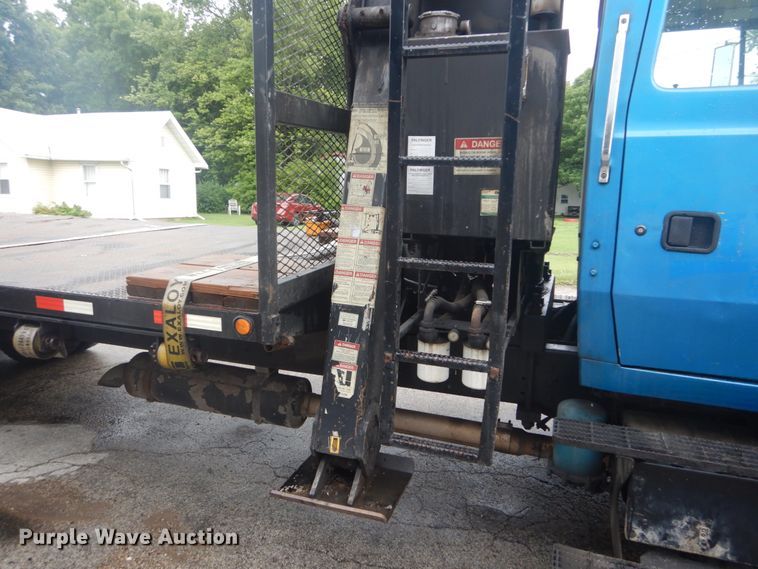 image for item JI9626 1995 Ford LTS9000  crane truck