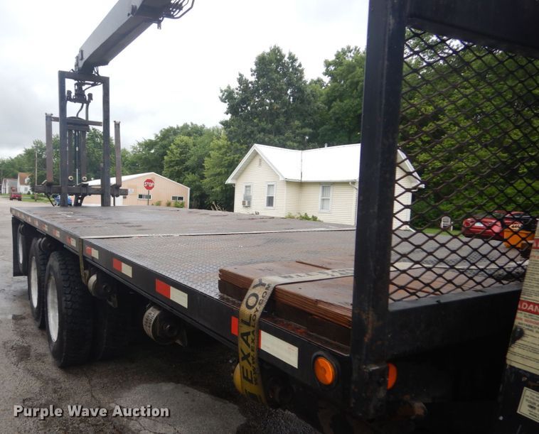 image for item JI9626 1995 Ford LTS9000  crane truck