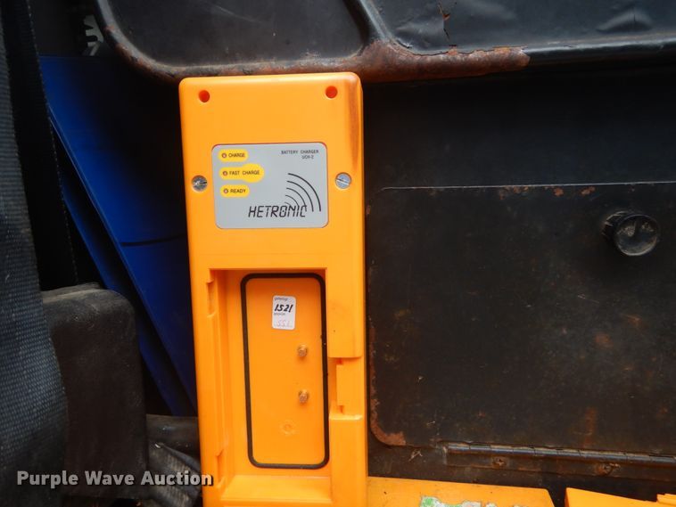 image for item JI9626 1995 Ford LTS9000  crane truck