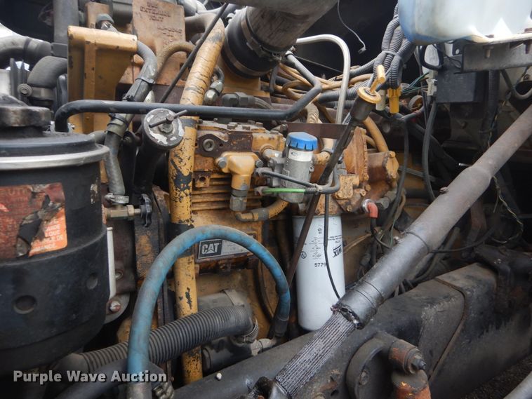 image for item JI9626 1995 Ford LTS9000  crane truck