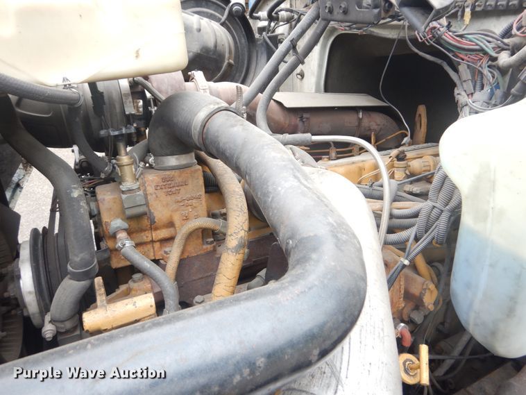 image for item JI9626 1995 Ford LTS9000  crane truck