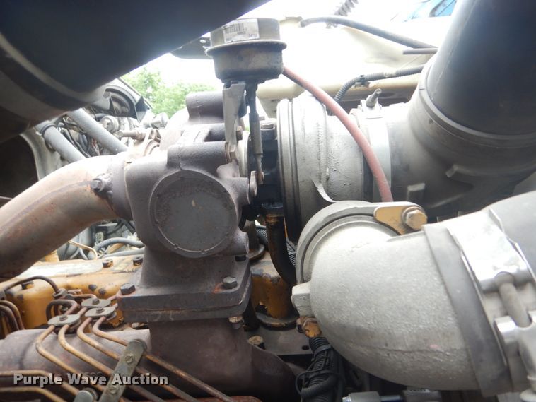 image for item JI9626 1995 Ford LTS9000  crane truck