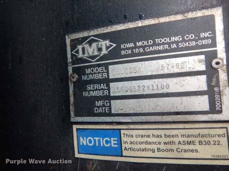 image for item JI9626 1995 Ford LTS9000  crane truck