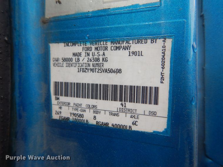 image for item JI9626 1995 Ford LTS9000  crane truck