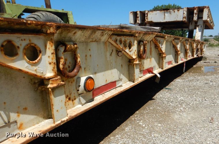 image for item JY9765 1990 Phelan WT-25H-HFN  lowboy equipment trailer