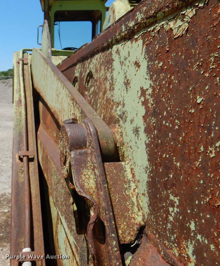 image for item JY9766 1983 Terex TS-14B  conventional scraper