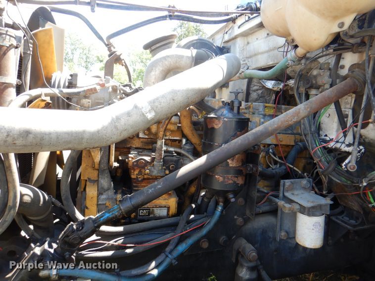 image for item JY9767 1996 Volvo WG  volumetric concrete truck