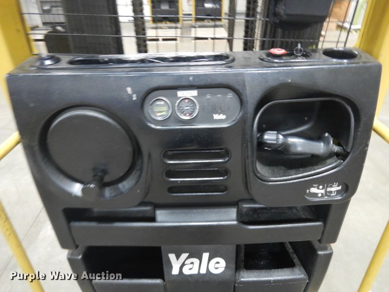 image for item KU9451 Yale 0S030ECN24TE089  order picker