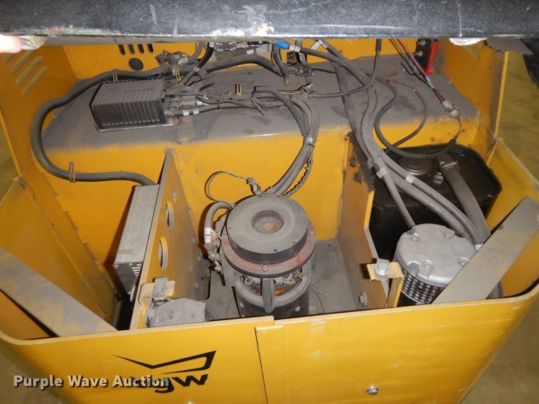 image for item KU9451 Yale 0S030ECN24TE089  order picker