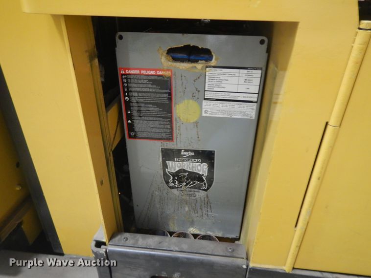 image for item KU9451 Yale 0S030ECN24TE089  order picker