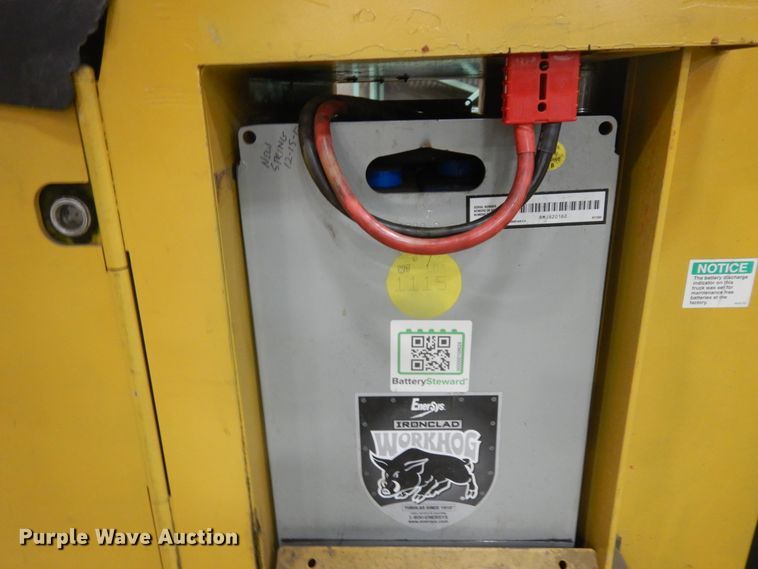 image for item KU9452 Yale 0S030ECN24TE089  order picker