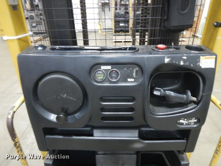 image for item KU9453 Yale 0S030ECN24TE089  order picker