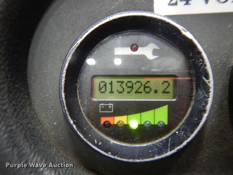 image for item KU9453 Yale 0S030ECN24TE089  order picker