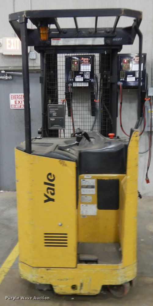 image for item KU9455 Yale NR040ADNS24TE091  forklift