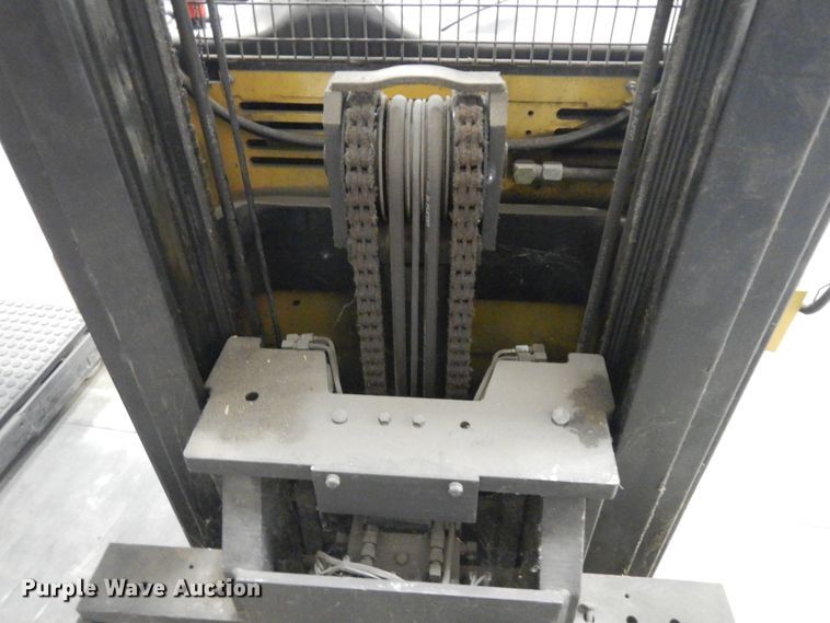 image for item KU9455 Yale NR040ADNS24TE091  forklift