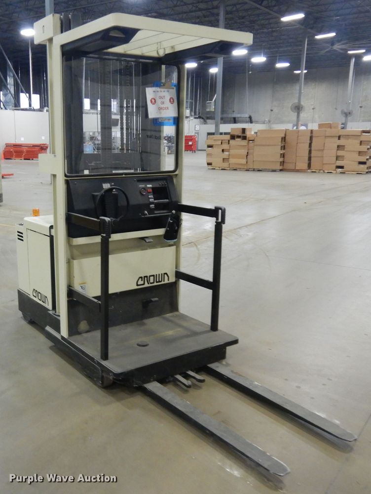 image for item KU9456 Crown 30SP36TT  order picker