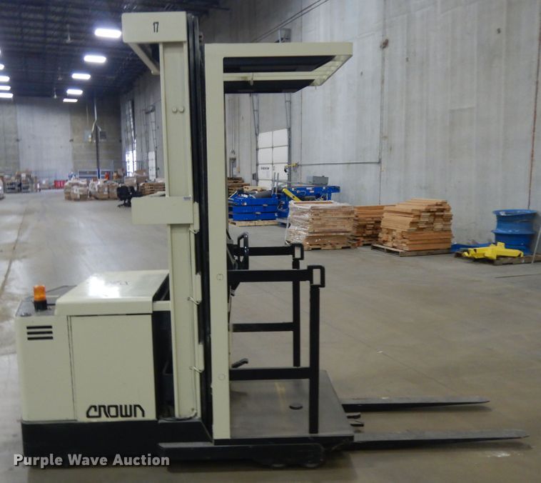 image for item KU9456 Crown 30SP36TT  order picker