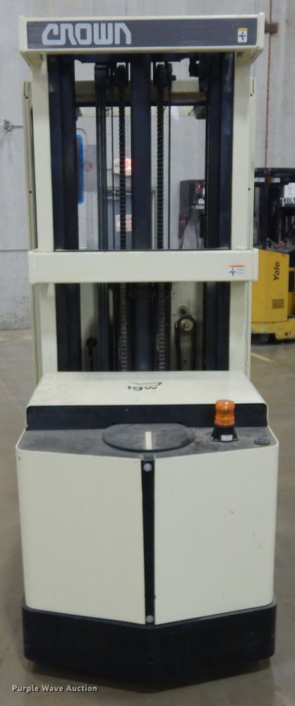 image for item KU9456 Crown 30SP36TT  order picker