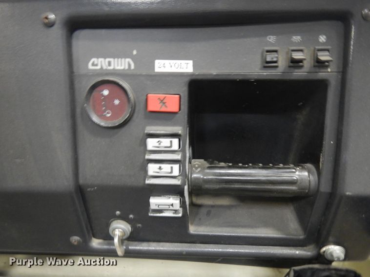 image for item KU9456 Crown 30SP36TT  order picker