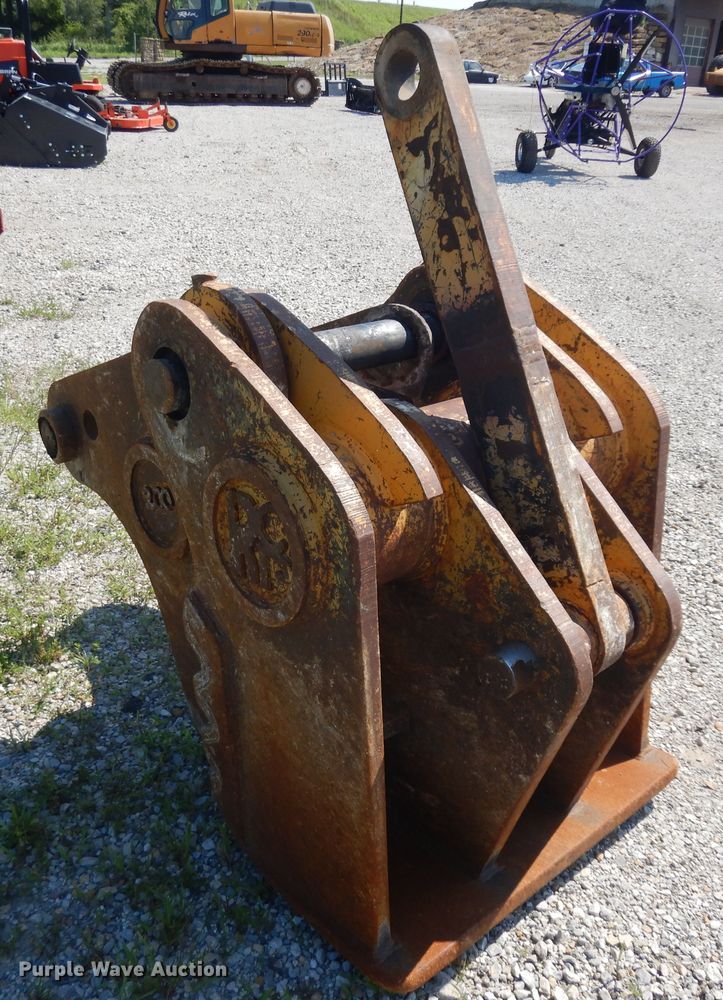 image for item KU9523 Excavator concrete pulverizer