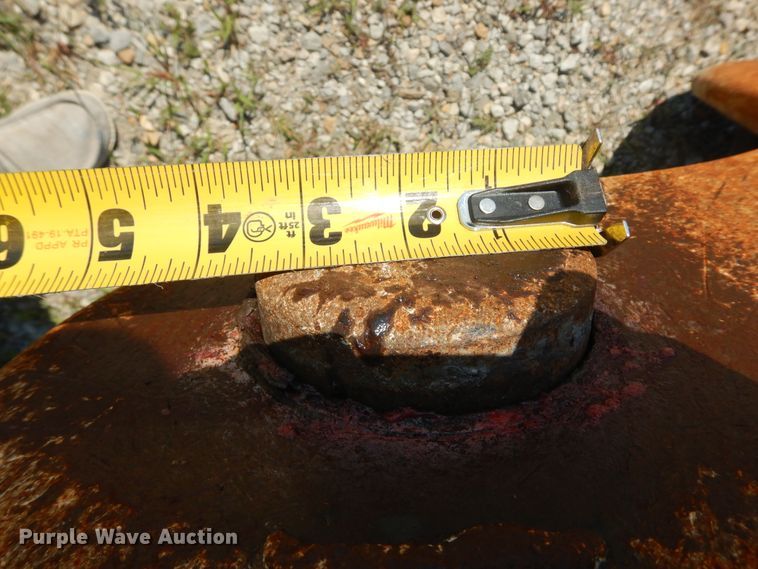 image for item KU9523 Excavator concrete pulverizer