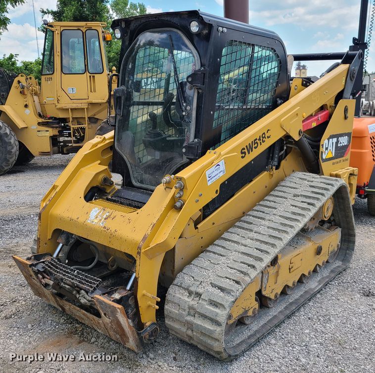 image for item L1311 2018 Caterpillar 299D2  tracked skid steer loader