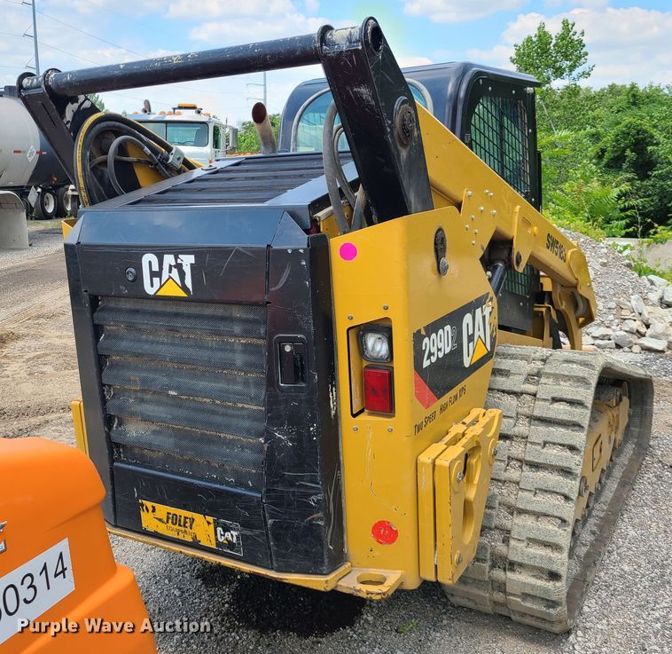 image for item L1311 2018 Caterpillar 299D2  tracked skid steer loader