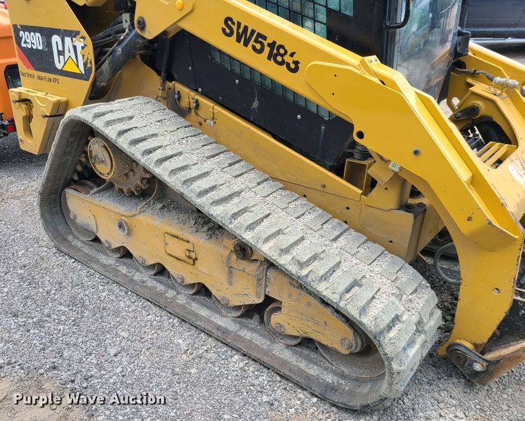 image for item L1311 2018 Caterpillar 299D2  tracked skid steer loader