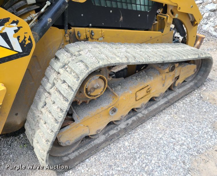 image for item L1311 2018 Caterpillar 299D2  tracked skid steer loader