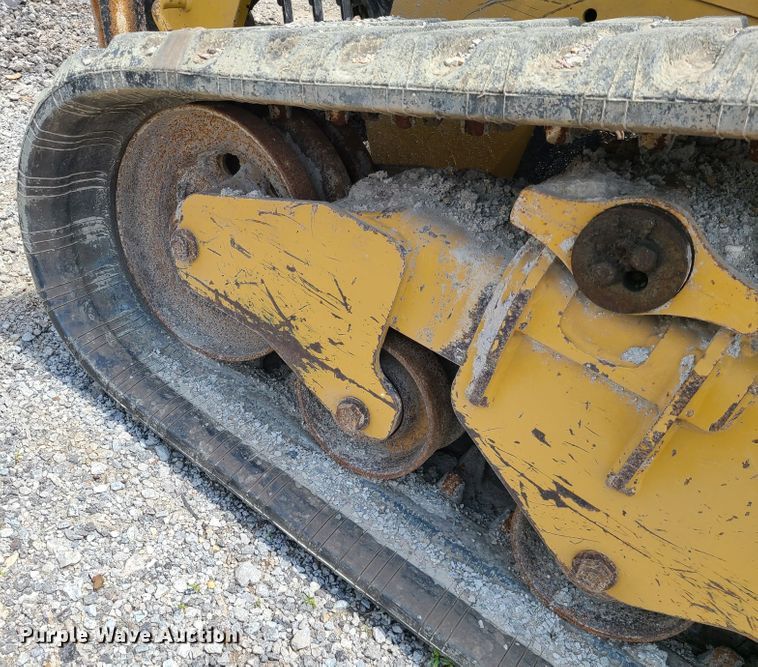 image for item L1311 2018 Caterpillar 299D2  tracked skid steer loader