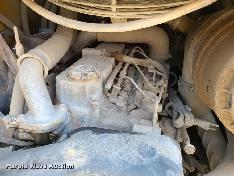 image for item L1322 2011 Caterpillar 262C  skid steer loader