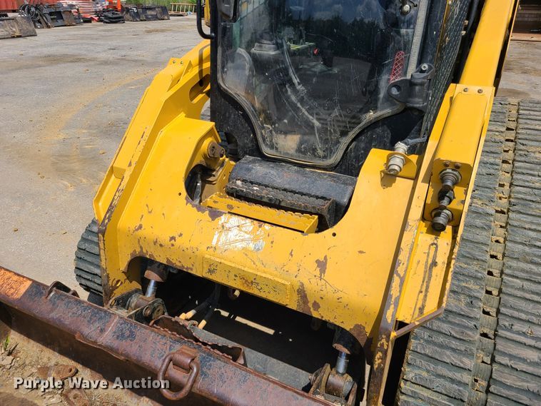 image for item L1324 2014 Caterpillar 299D  tracked skid steer loader