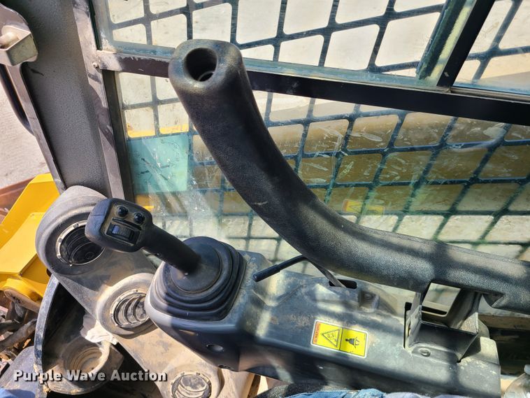 image for item L1324 2014 Caterpillar 299D  tracked skid steer loader