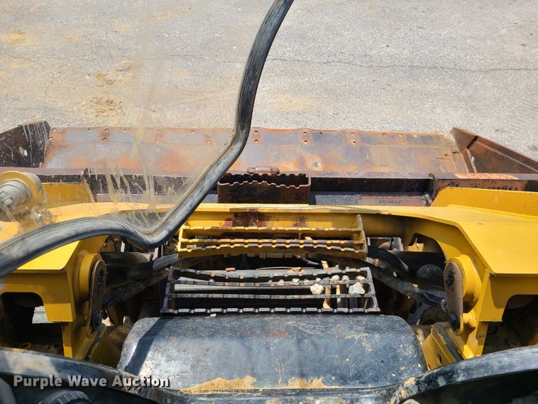 image for item L1324 2014 Caterpillar 299D  tracked skid steer loader