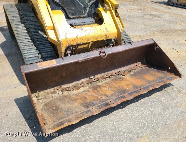 image for item L1324 2014 Caterpillar 299D  tracked skid steer loader