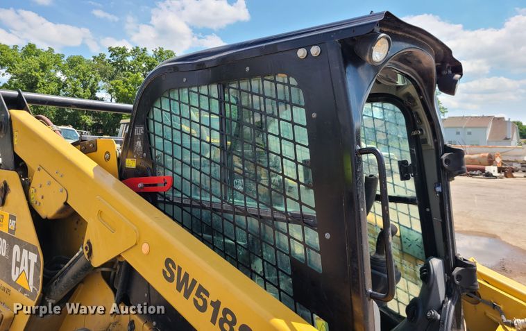 image for item L1325 2018 Caterpillar 299D2  tracked skid steer loader