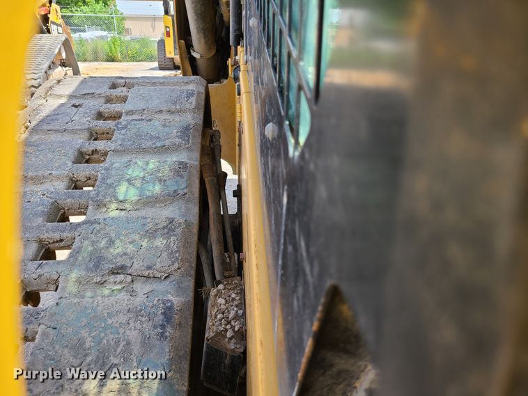 image for item L1325 2018 Caterpillar 299D2  tracked skid steer loader