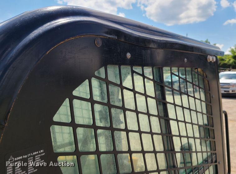 image for item L1325 2018 Caterpillar 299D2  tracked skid steer loader