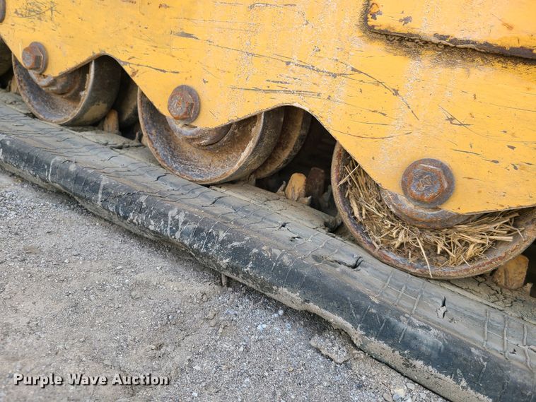 image for item L1325 2018 Caterpillar 299D2  tracked skid steer loader