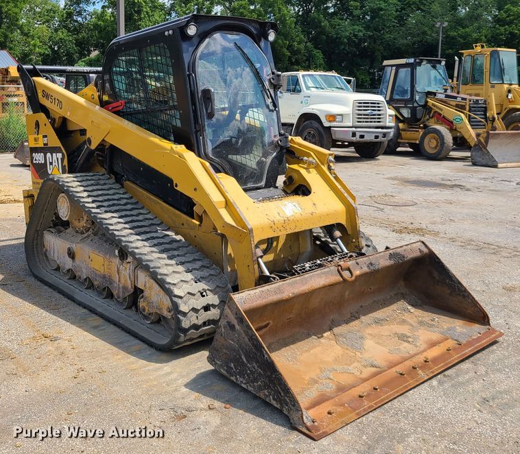 image for item L1327 2015 Caterpillar 299D  tracked skid steer loader