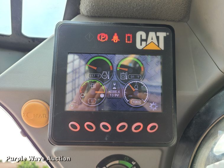 image for item L1327 2015 Caterpillar 299D  tracked skid steer loader