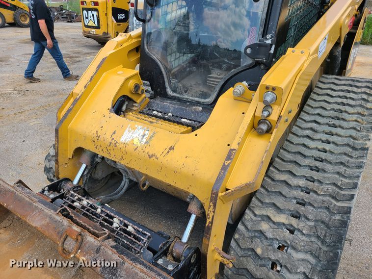 image for item L1327 2015 Caterpillar 299D  tracked skid steer loader