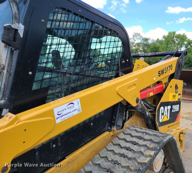 image for item L1327 2015 Caterpillar 299D  tracked skid steer loader