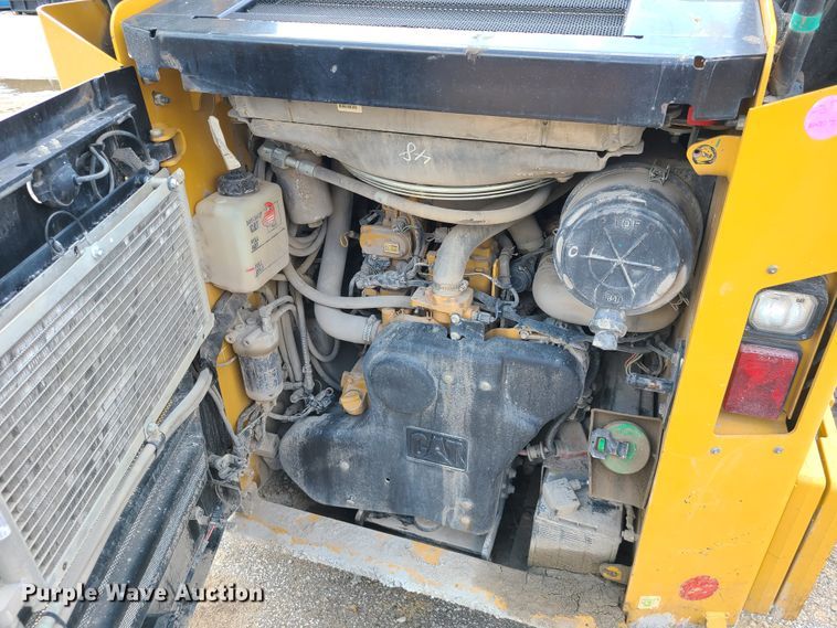 image for item L1327 2015 Caterpillar 299D  tracked skid steer loader