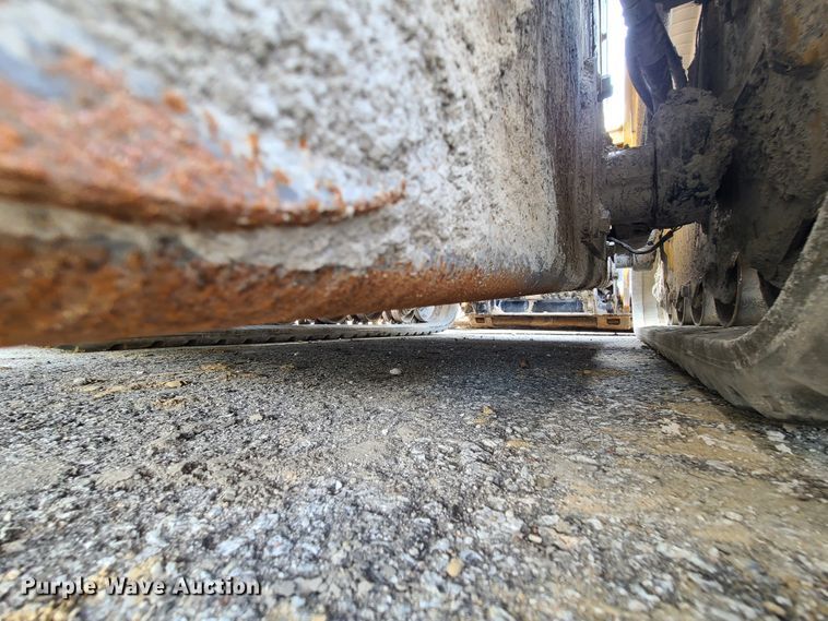 image for item L1327 2015 Caterpillar 299D  tracked skid steer loader