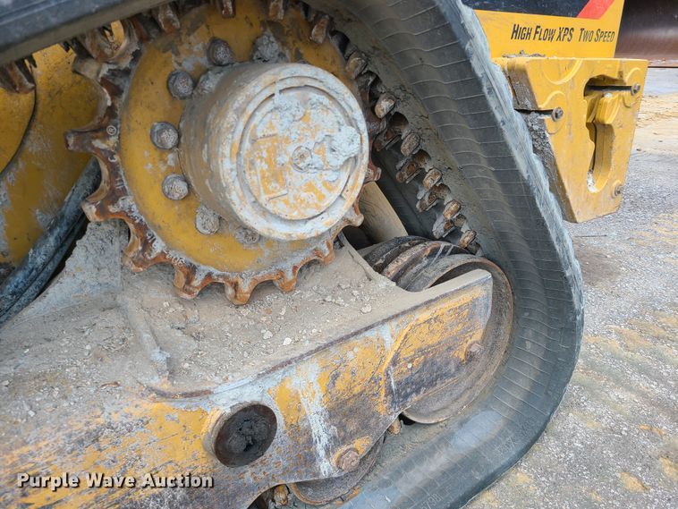 image for item L1327 2015 Caterpillar 299D  tracked skid steer loader