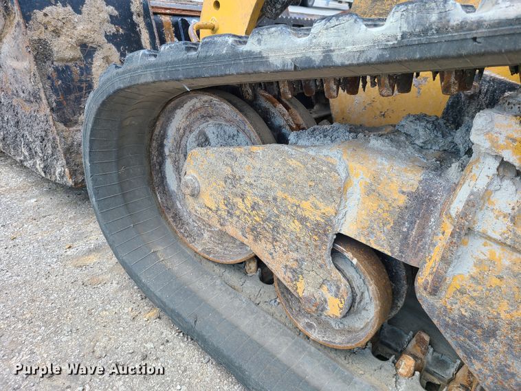 image for item L1327 2015 Caterpillar 299D  tracked skid steer loader