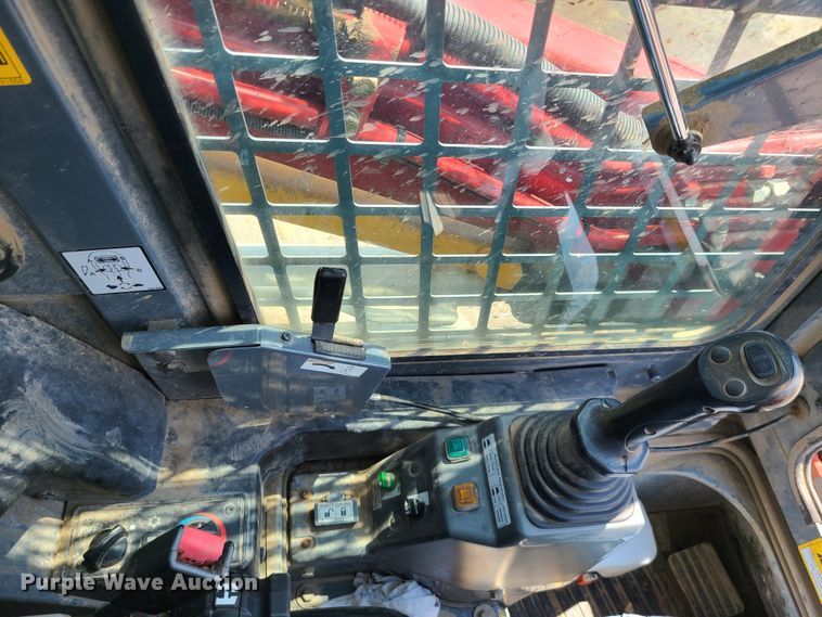 image for item L1328 2016 Takeuchi TL8  tracked skid steer loader