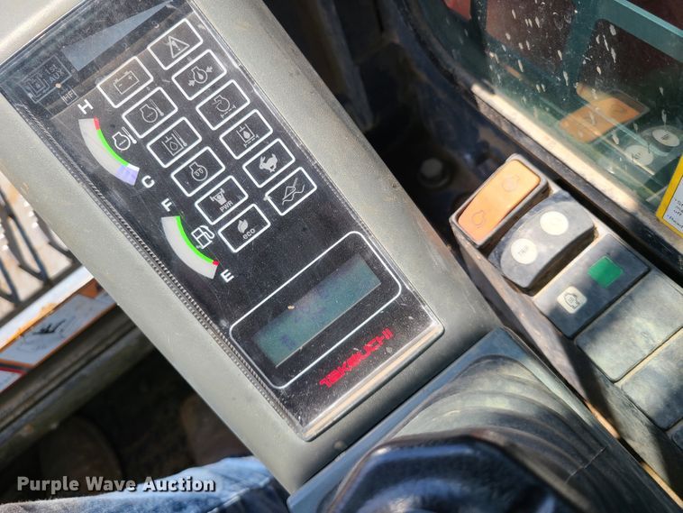 image for item L1328 2016 Takeuchi TL8  tracked skid steer loader